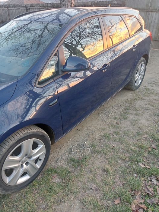 Opel Astra J 1.7 CDTI