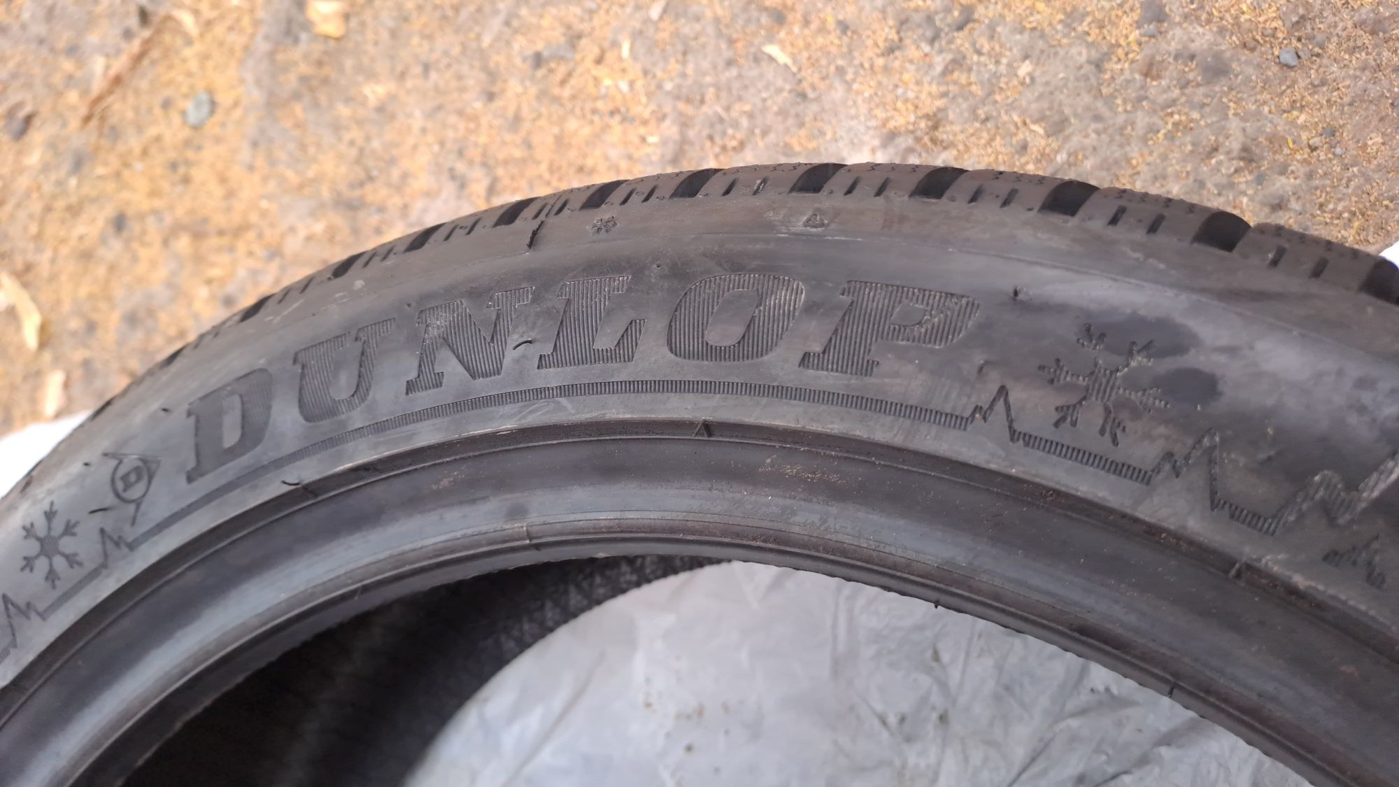 1бр. Нова 225/45/18 Dunlop Winter Sport 5