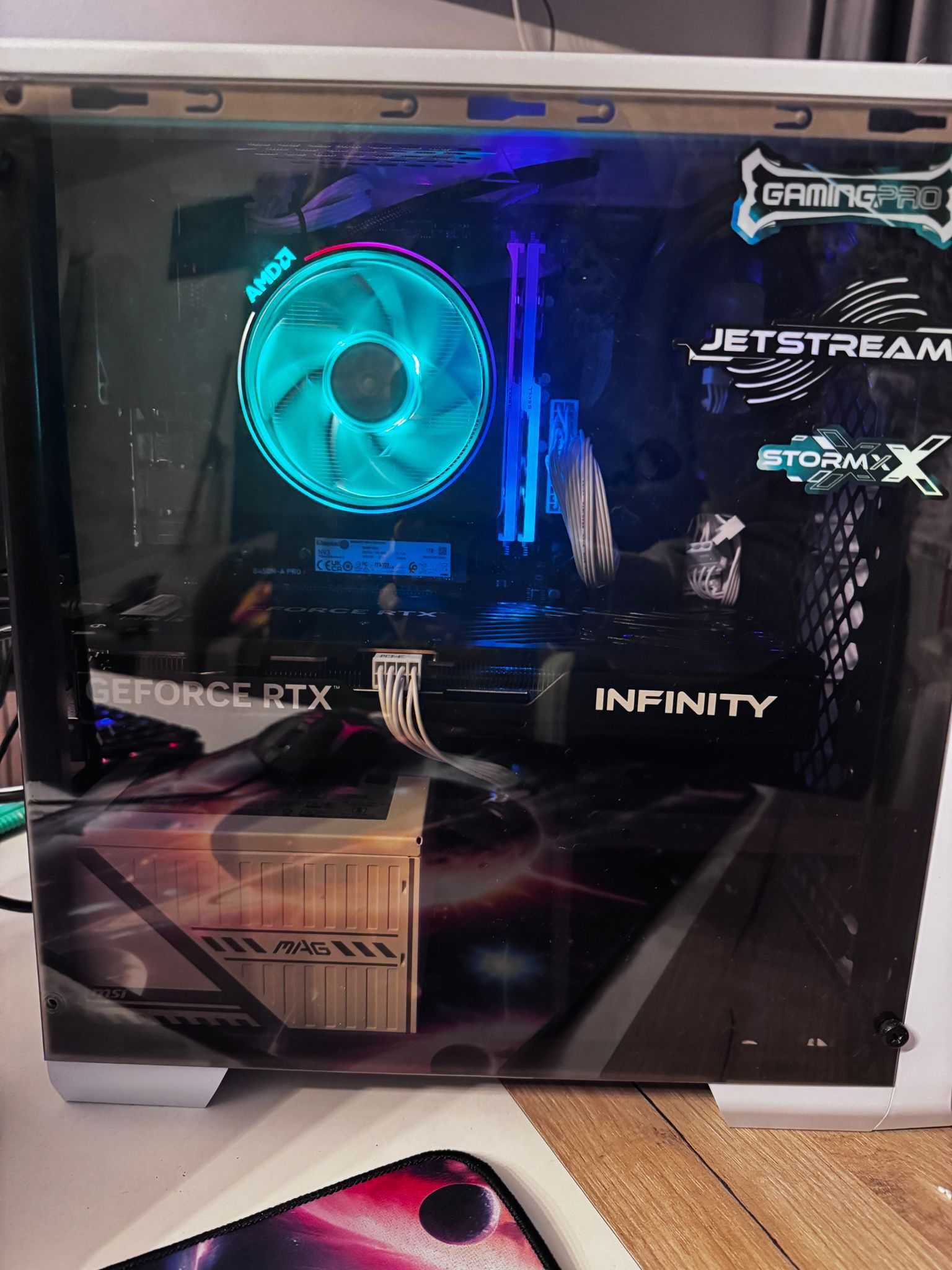 PC Nou de vanzare