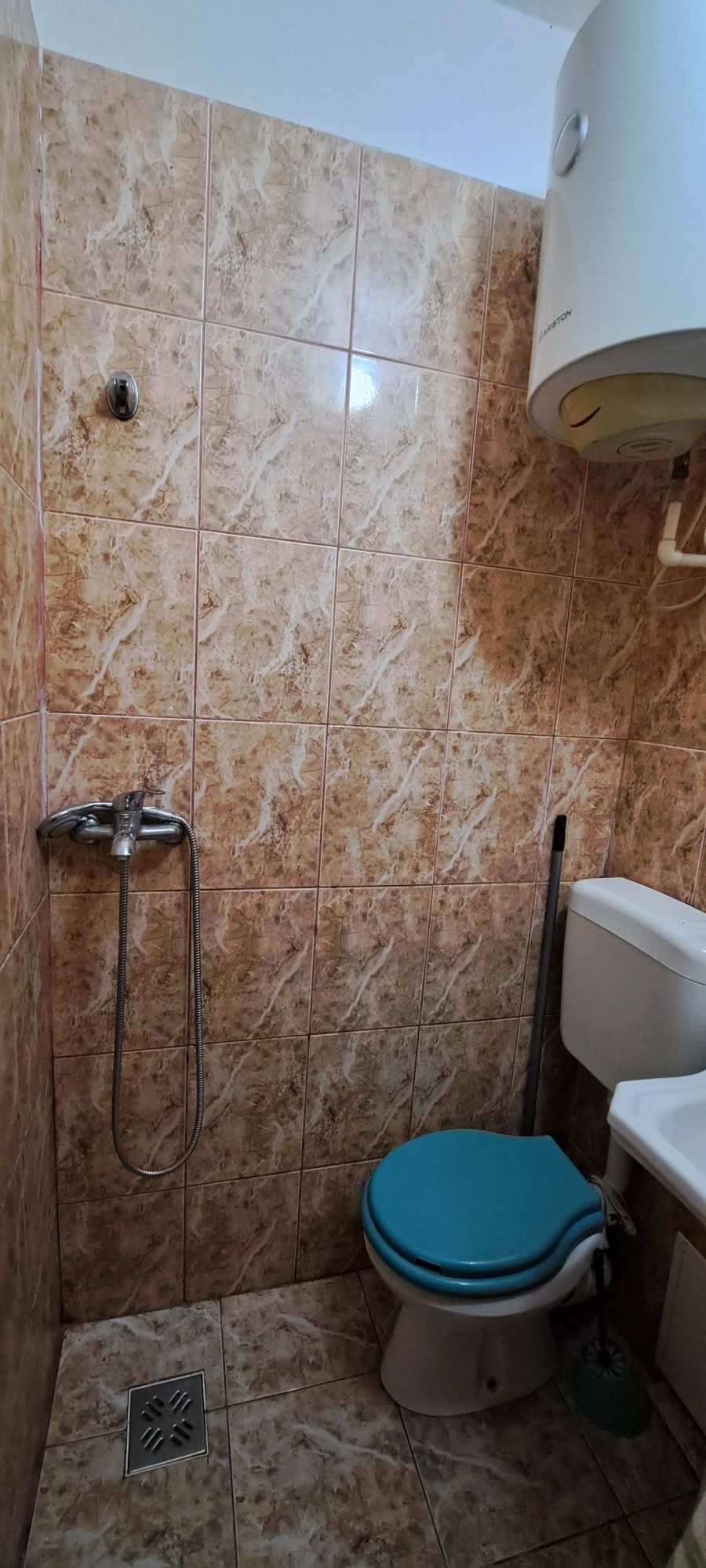 Închiriez garsoniera în Tg.mures, 7noiembrie, zona Umf