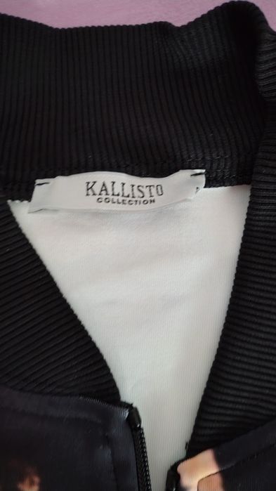 Bluza colorata, stare impecabila