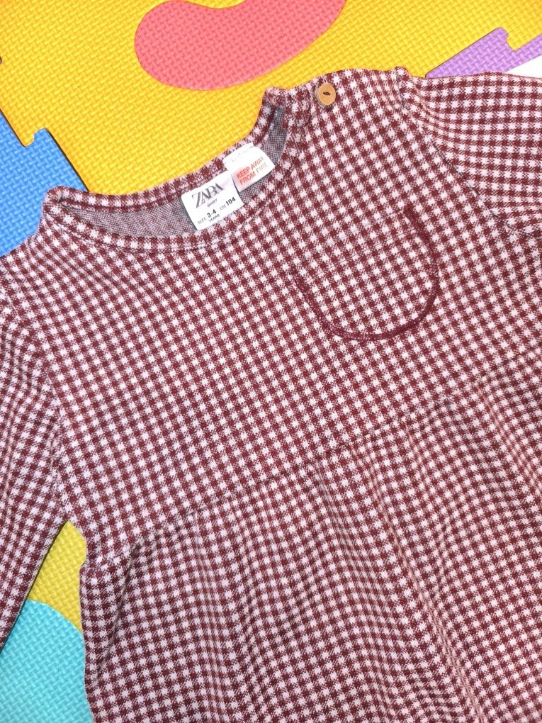Лот дрешки Zara яке,комплект,рокля и блуза 104см