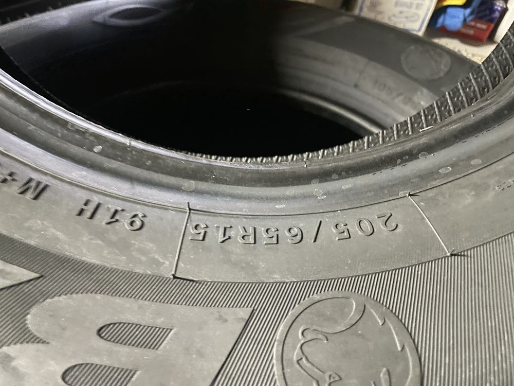 Продам НОВЫЕ шины 205/65 R15 покрышки резина колеса