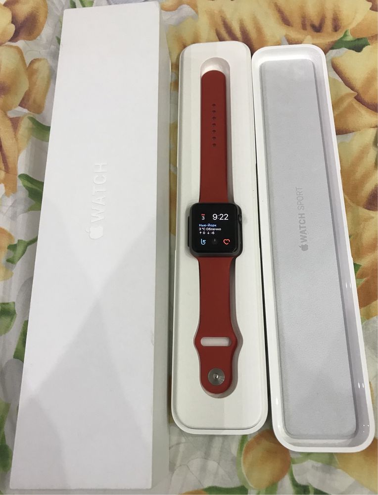 Часы Apple Watch, модель А1554