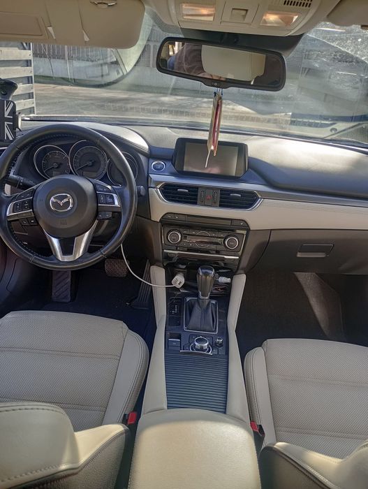 Vând Mazda 6/4X4/2016
