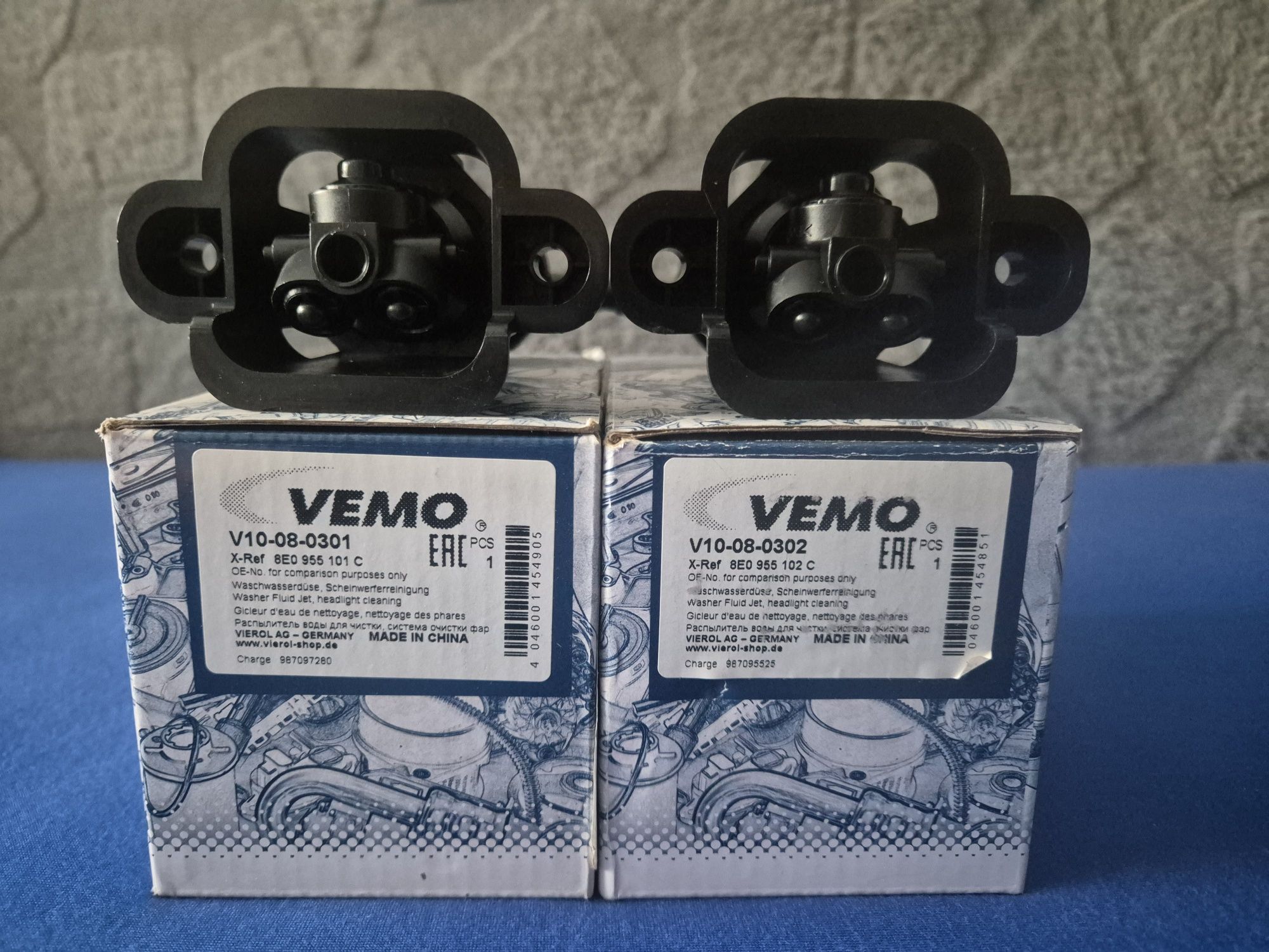 Spălătoare VEMO faruri stanga/dreapta Audi A4 B7