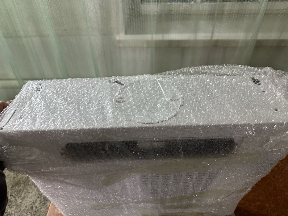 Продам кухонную вытяжку б/у в хорошем состоянии