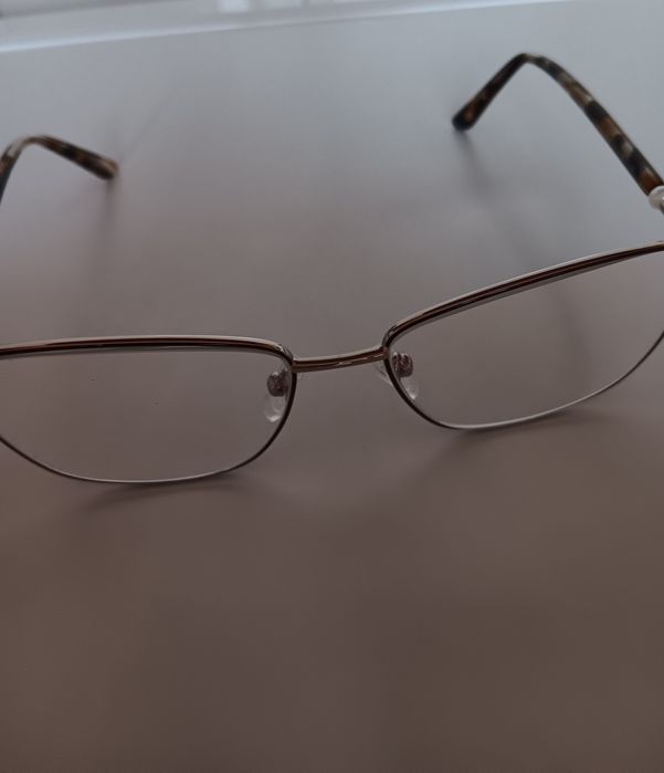 Диоптрични очила-прогресив