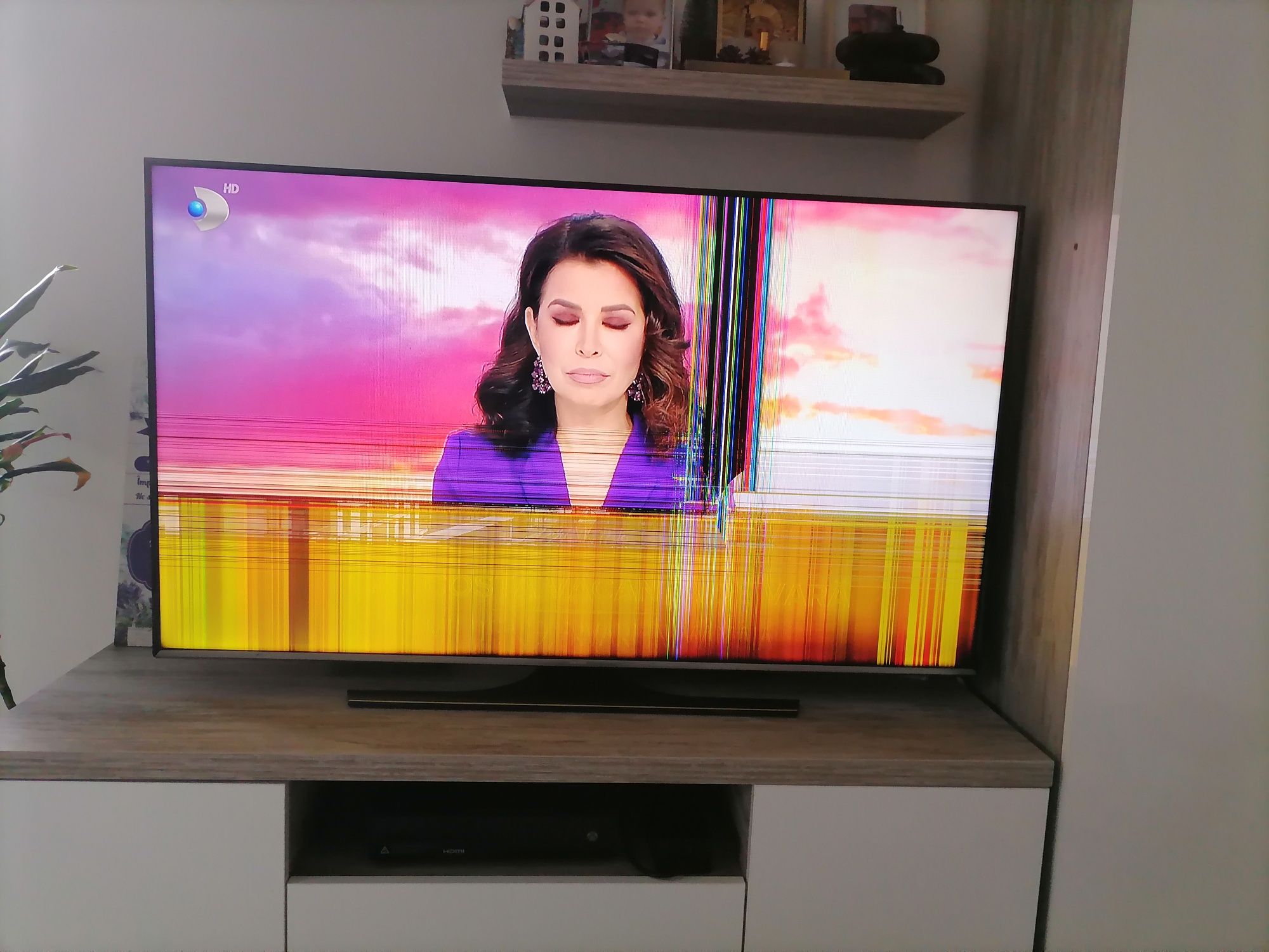 Vând TV Samsung cu probleme de imagine