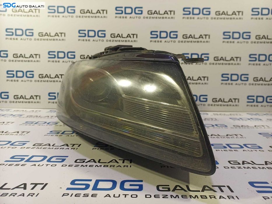 Far Dreapta Bi Xenon cu Daylight Audi A4 B8 2008 - 2013 Cod 8T0941004AP 89317901 8K0941597C [L1760]