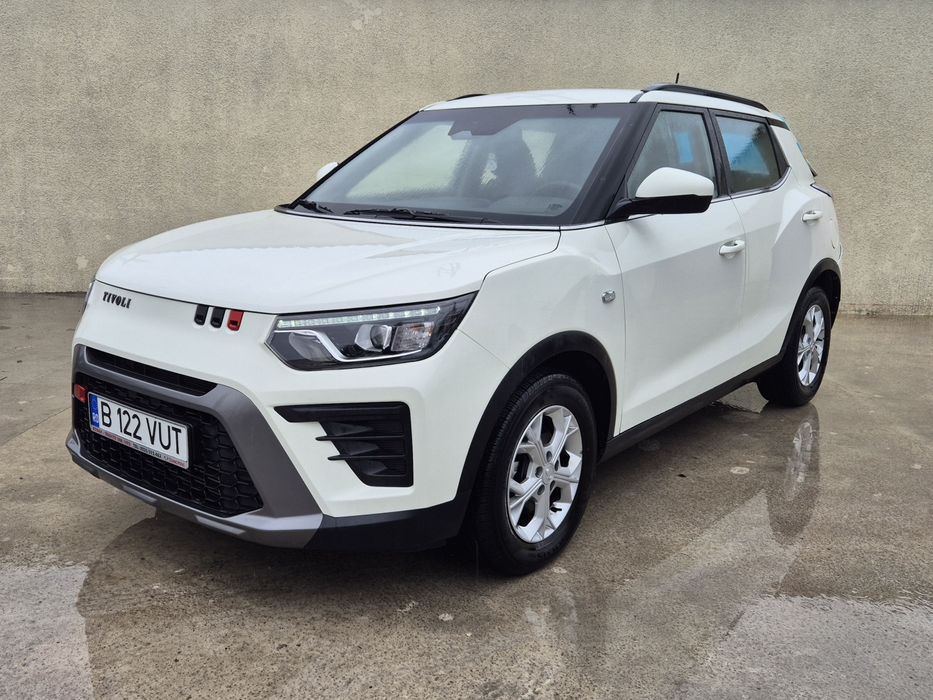 Ssangyong Tivoli 22.612km 2024 usor avariat