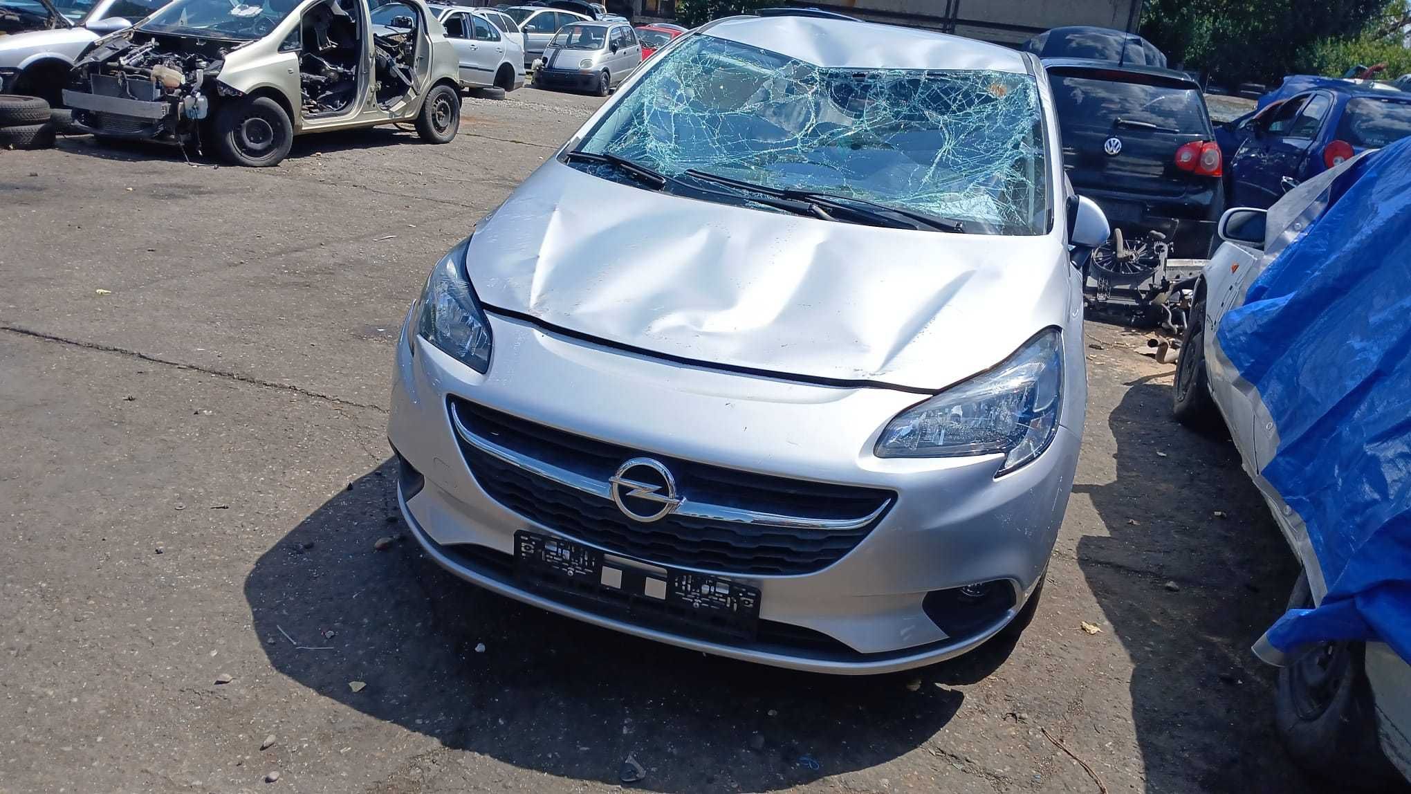 Dezmembrez Opel Corsa E 1.4 Benzina Din 2019 - B14XER