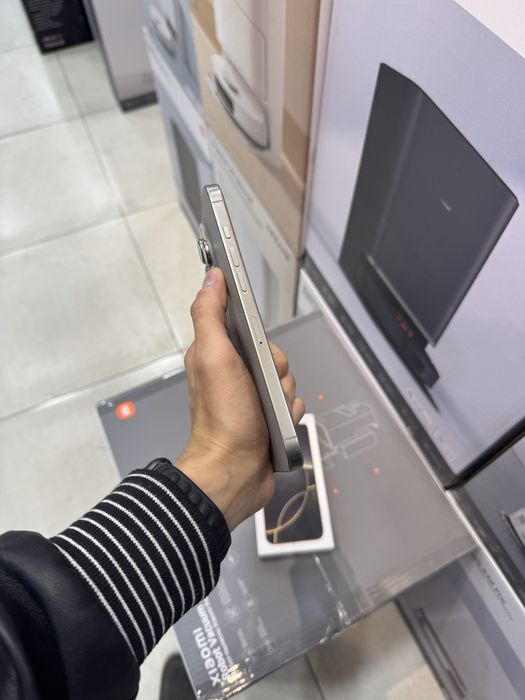 Iphone 16pro max 256gb 100% yomks