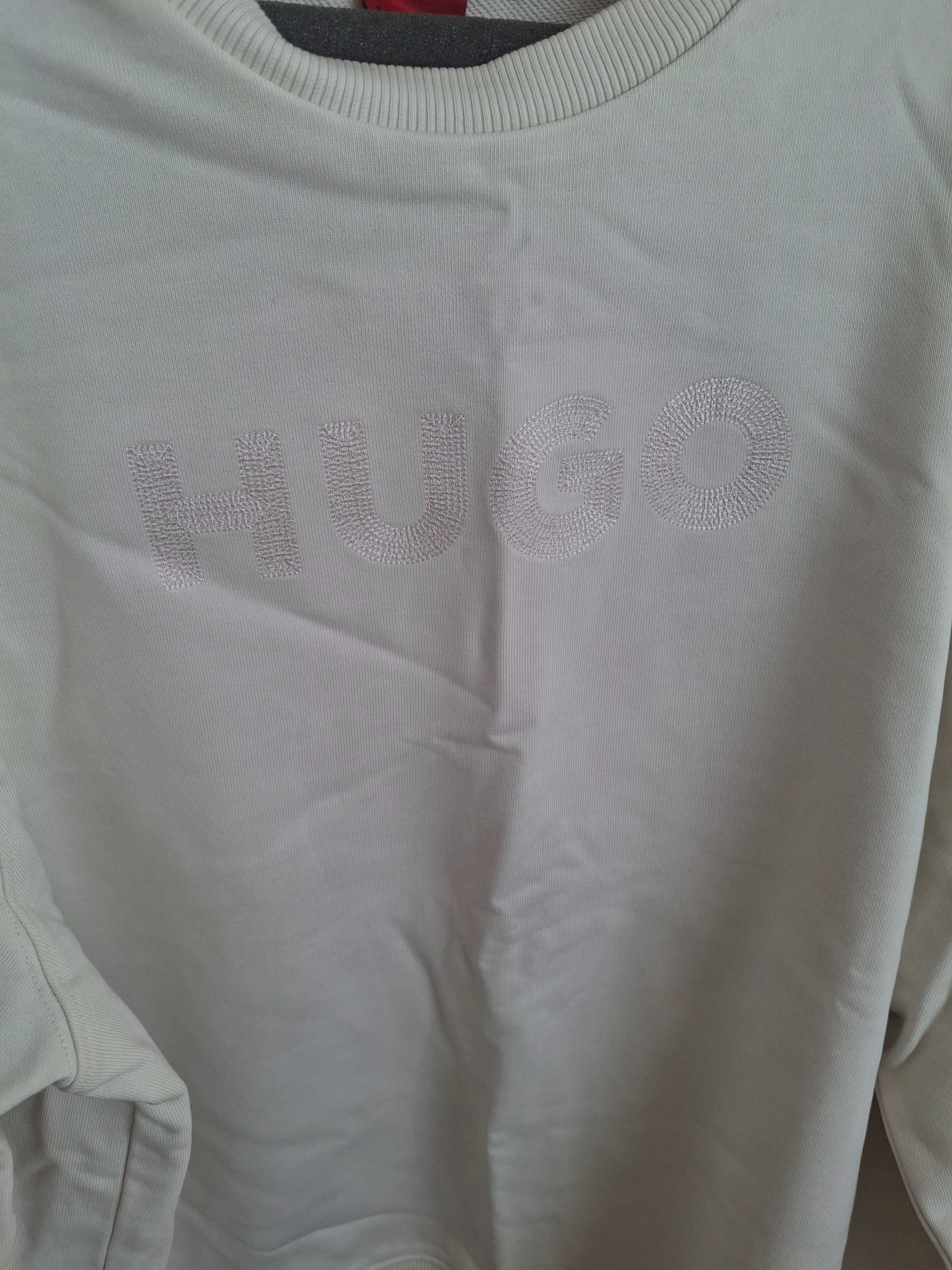 Суичър Hugo размер XS Оригинален.