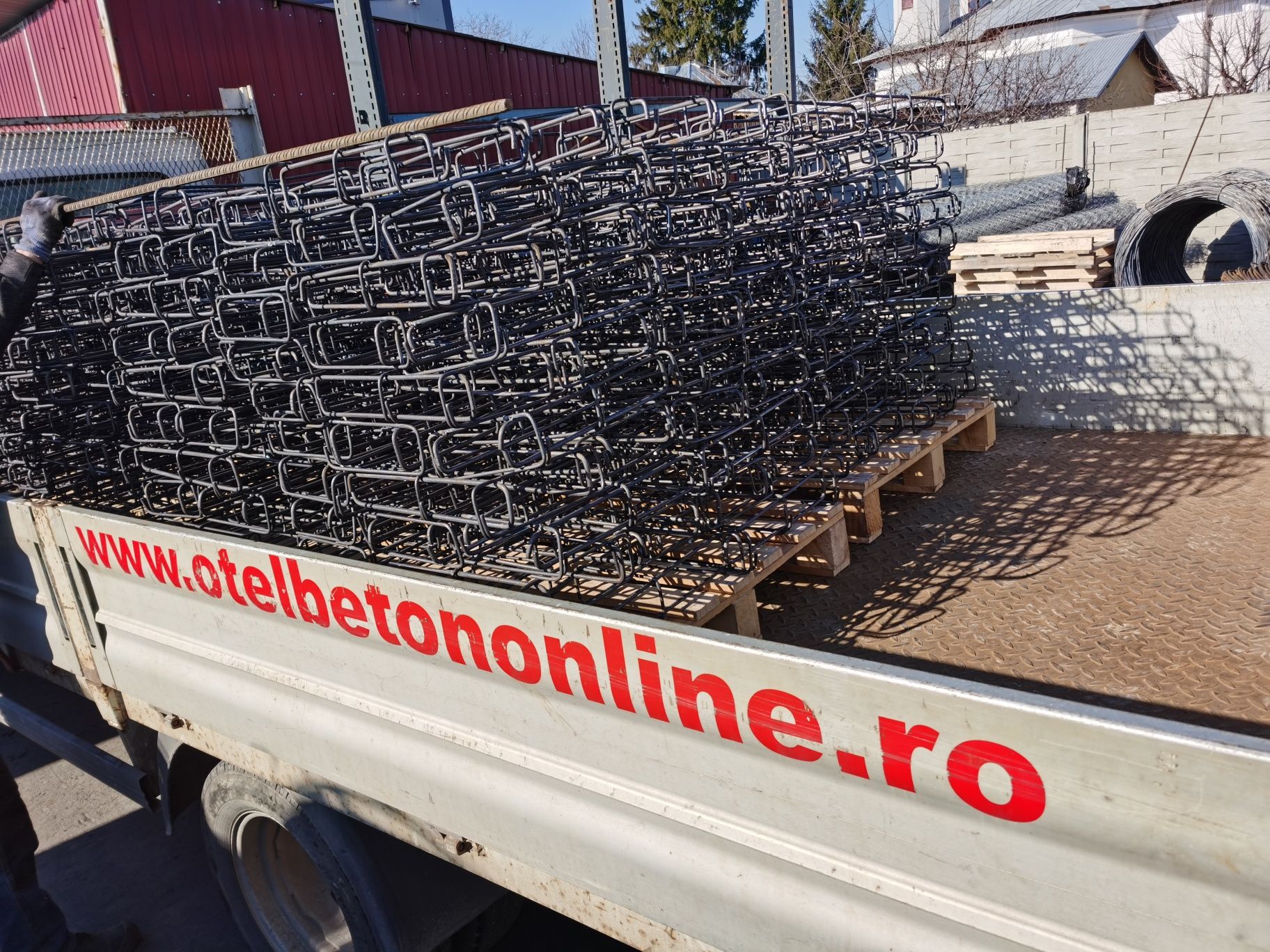 Plase sudate, otel beton fasonat, etrieri constructii