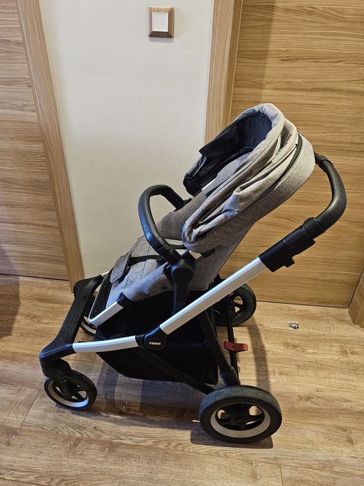 Thule Sleek бебешка количка