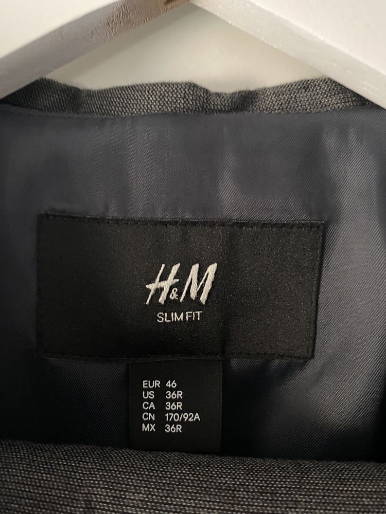 Costum H&M gri închis