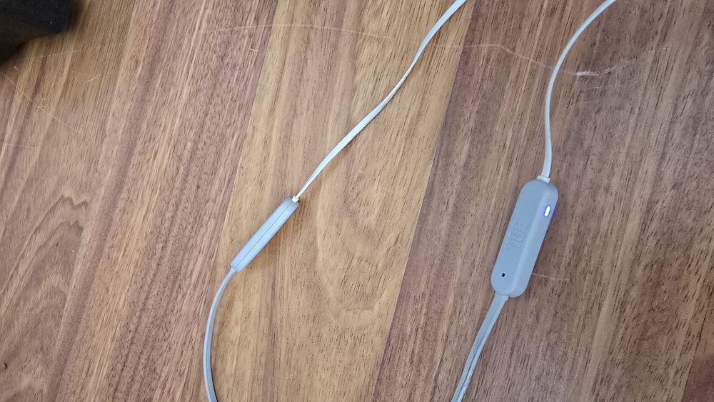 Casti wireless JBL