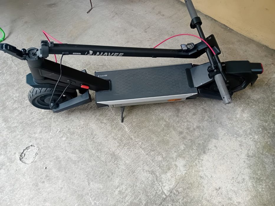 Vând Trotienta electrica Navee S40
