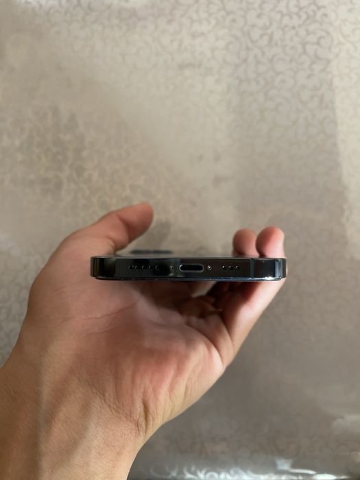 Iphone 12 Pro Blue
