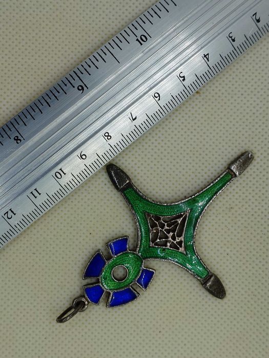 Cruce Agadez tuareg argint emailat verde si albastru