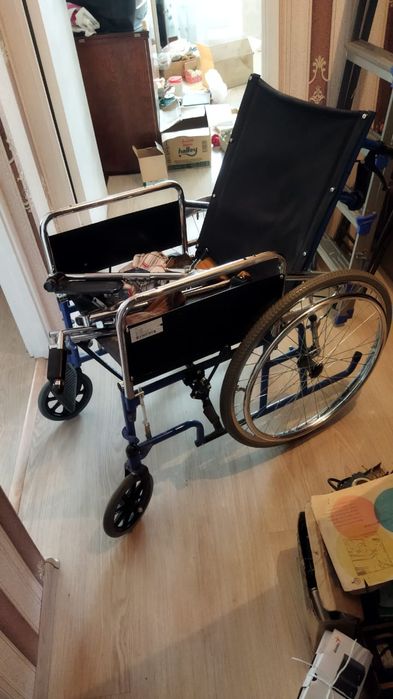 Инвалидная коляска