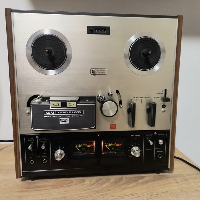 Magnetofon Akai gx-210 d,impecabil,ca nou