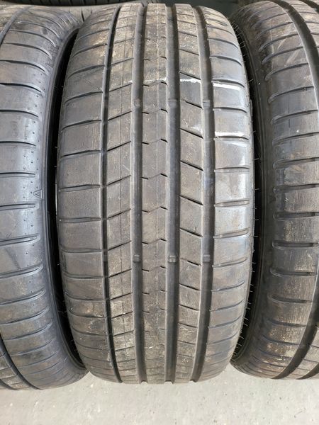 235/55/18 FALKEN 4бр