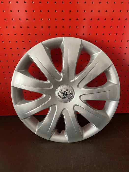 Capac roata 15" Toyota Yaris an 2005-2011 nou