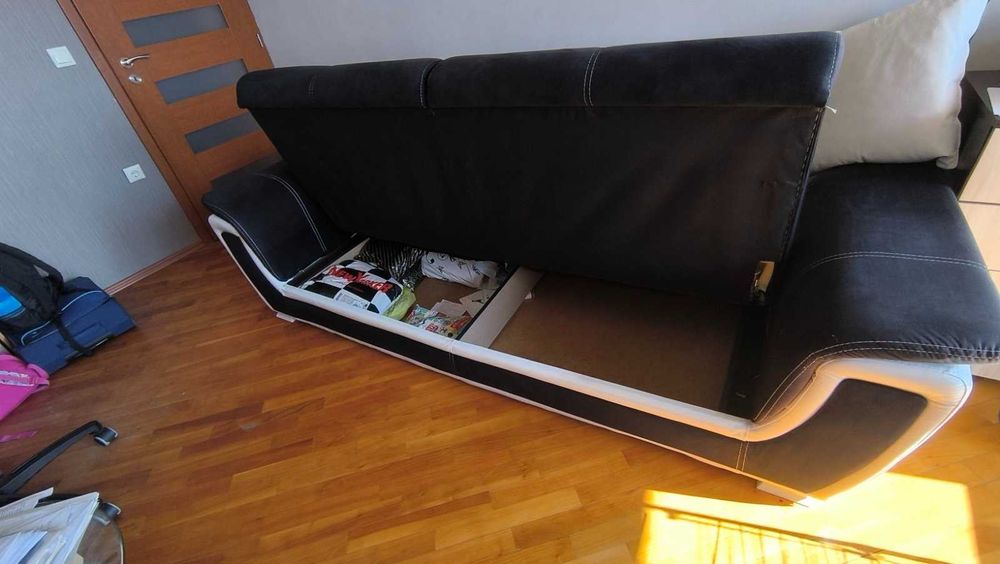 разтегателен диван неразличим от нов!!!