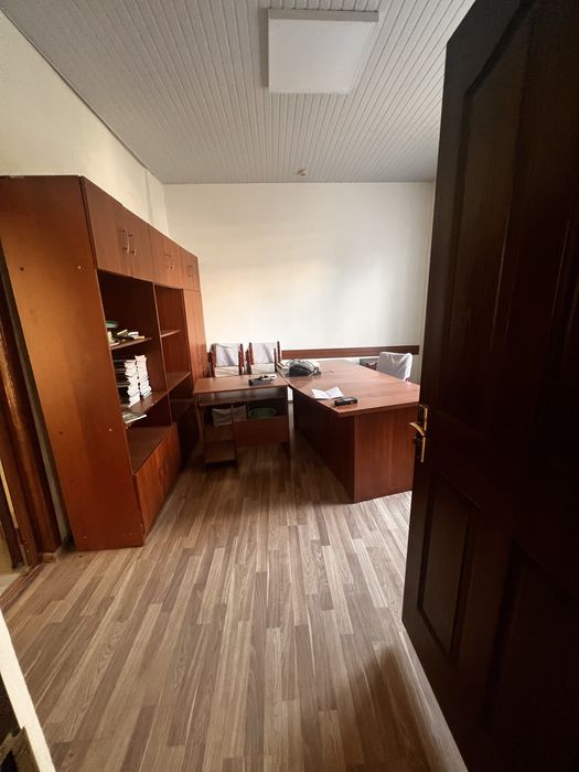 Недорогой офис сдается в аренду.