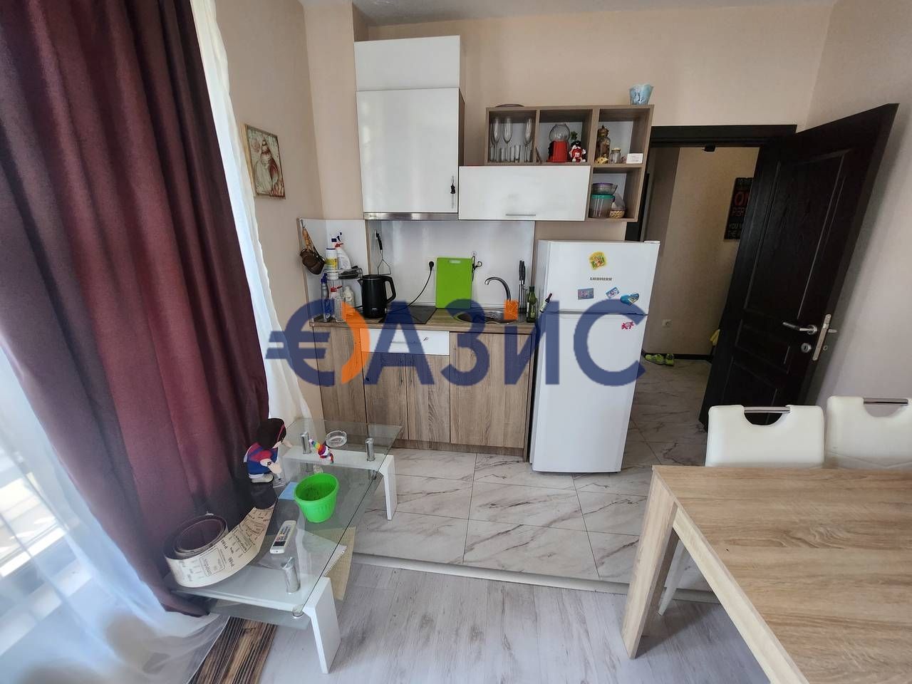 Продава се Двустаен апартамент в Приморско - 77 кв.м за 1000 €/кв.м - Снимка #1