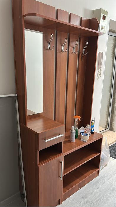 Шкаф в прихожую б\у