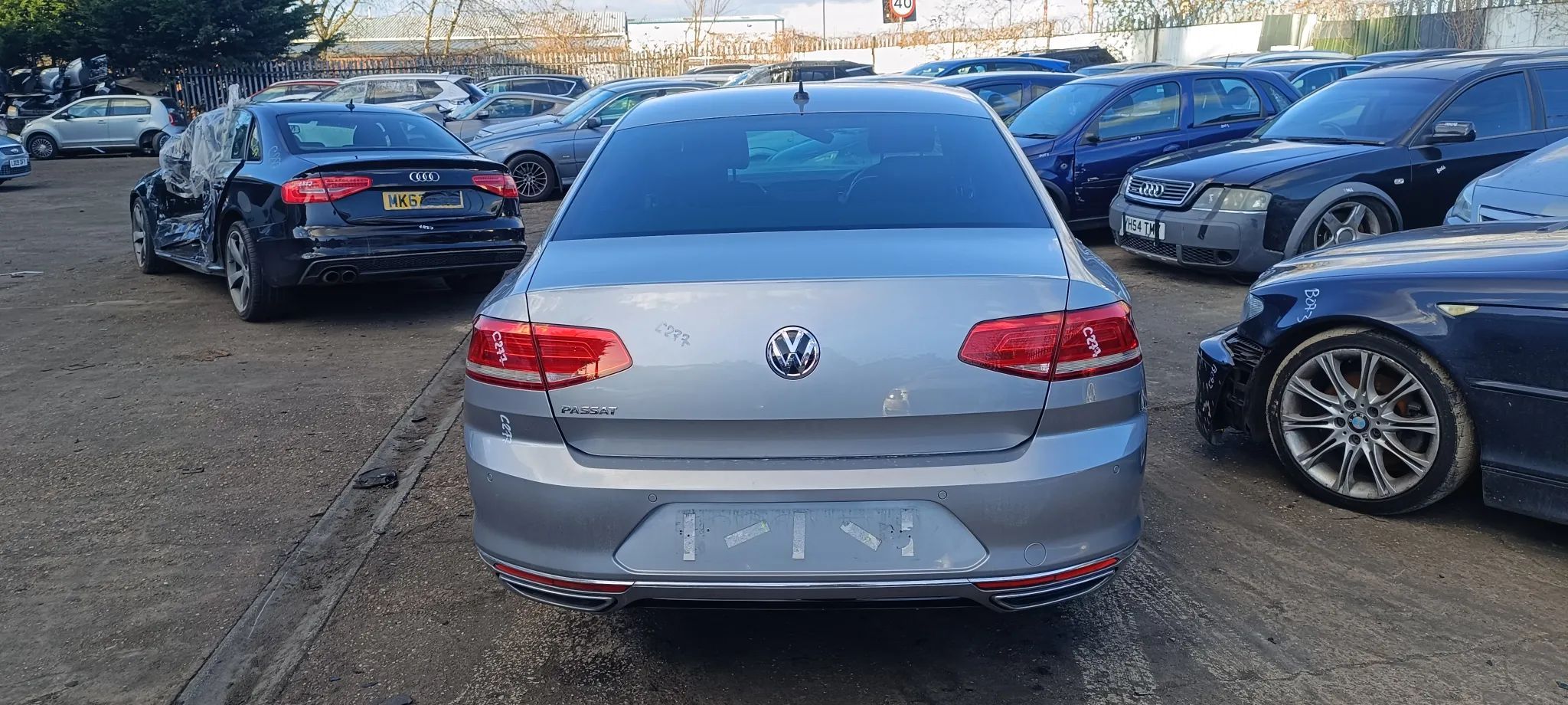 Dezmembrari / Dezmembrez Volkswagen Passat B8 2.0 DFGA cutie viteze SWV culoare LB7S