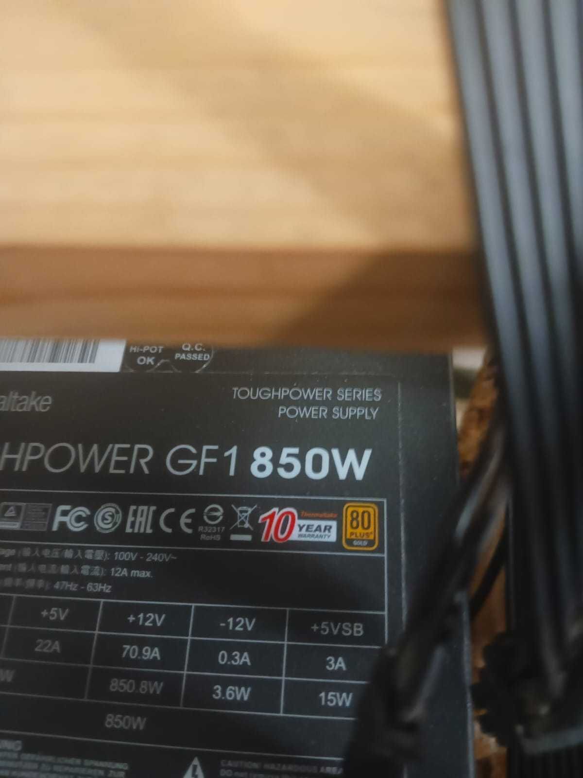 Майнинг ферма, 6 видеокарт 6 гигабайт Gigabyte
