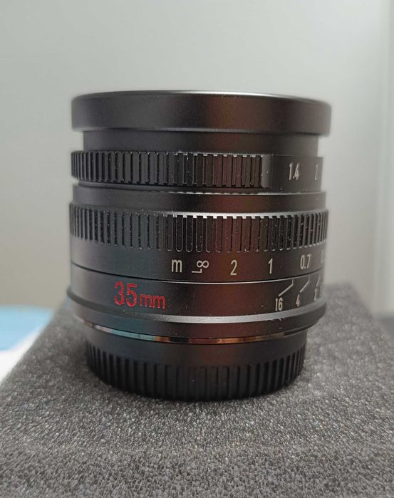 Obiectiv 7Artisans 35mm F1.4 MFT/M43 (aproape NOU, la cutie)