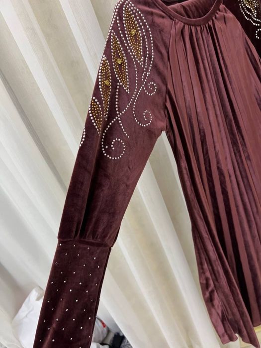 Уйда кийишга чиройли двойка