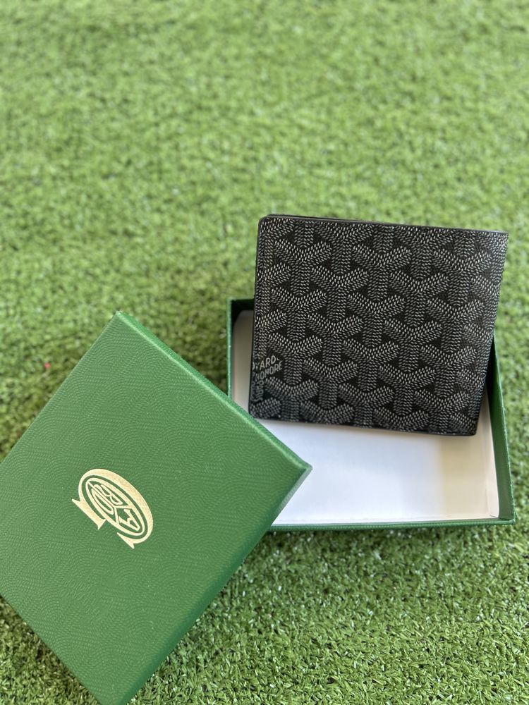 Топ Goyard портфейл