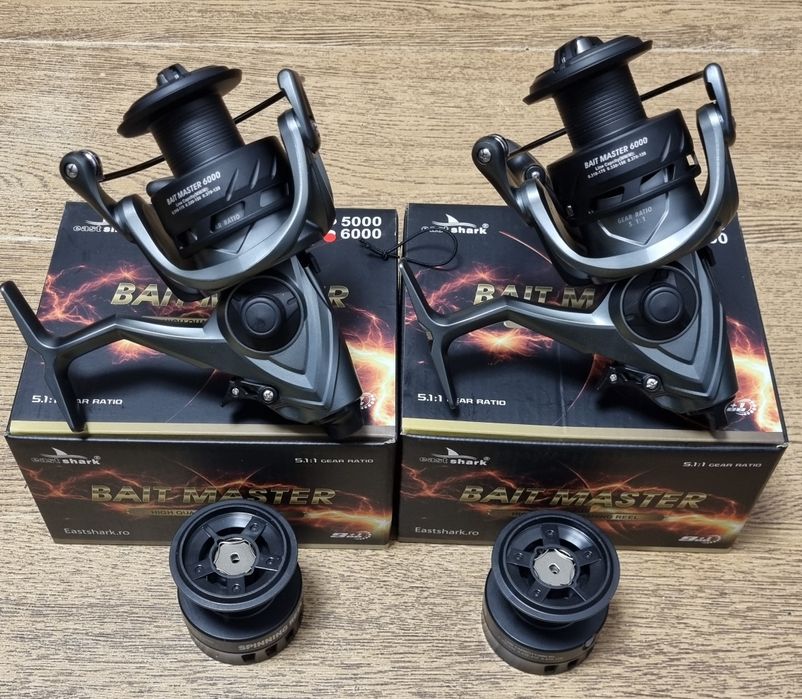 SET 2 Mulinete Crap EastShark BAIT MASTER 6000 cu BAITRUNNER NEW 2024
