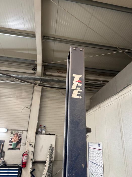 Vand elevator 4000 kg TCE