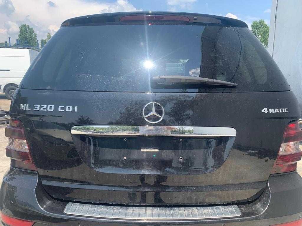 Dezmembrez Mercedes ML W164 ml 320 FACELIFT/bara fata ml/far ml