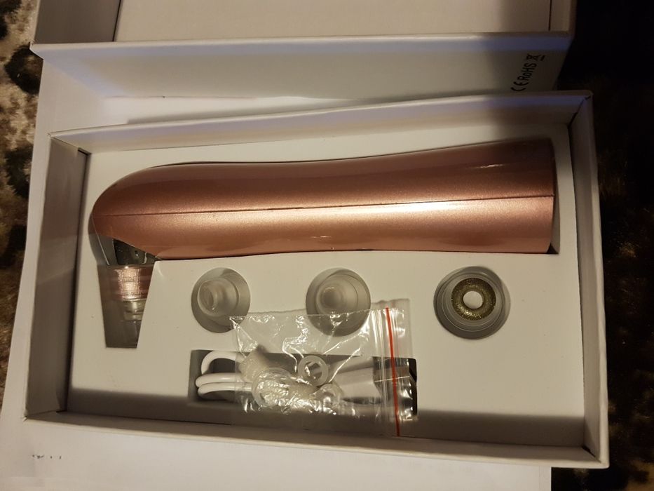 Dispozitiv curatare puncte negre si pori