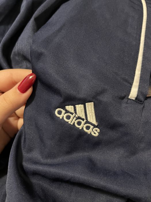 Adidas sportswear compleu