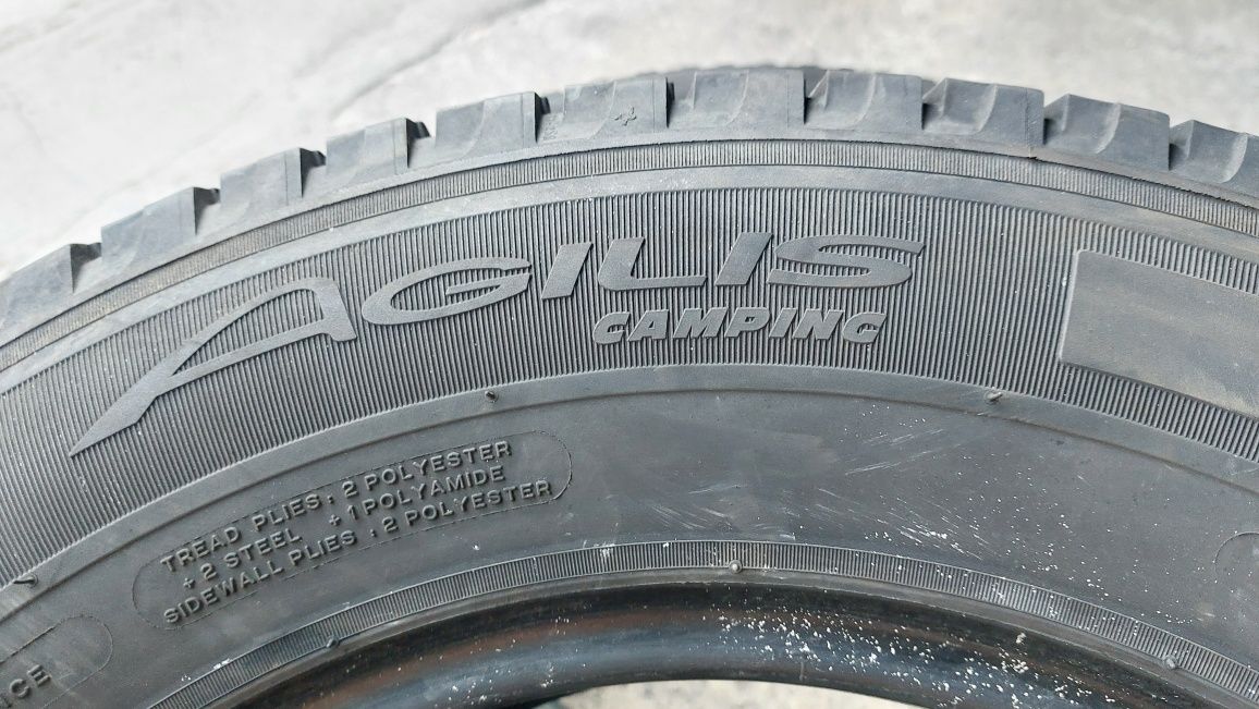 Гуми за Бус и Кемпер 215/70/15 C Michelin Agilis 2 броя