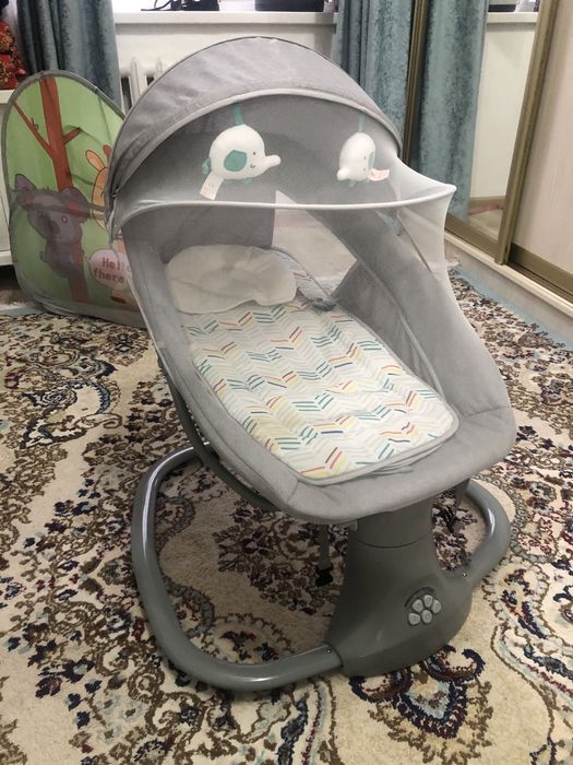 Продам качели шезлонг