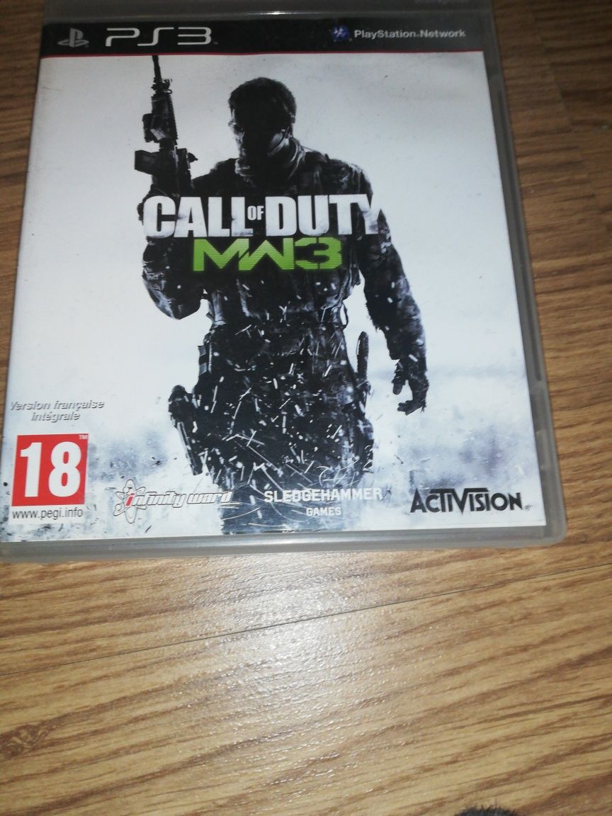 Vând call of duty ps 3