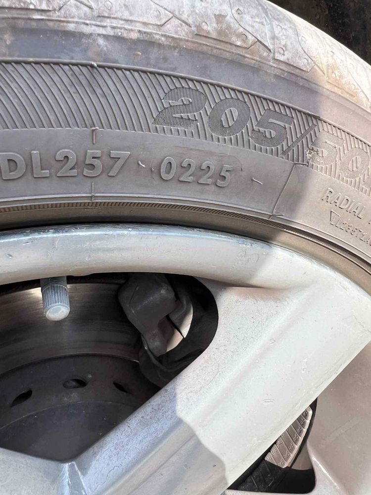 Audi A4 B7 1.8 T 163 hp с газ