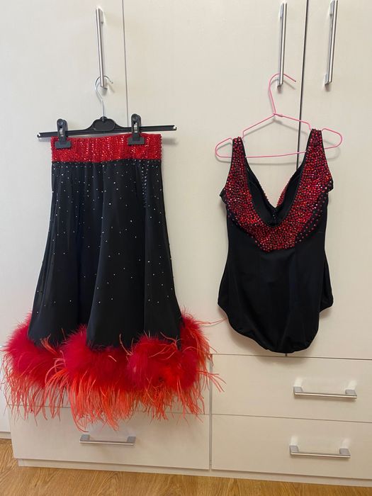 Рокля за спортни танци