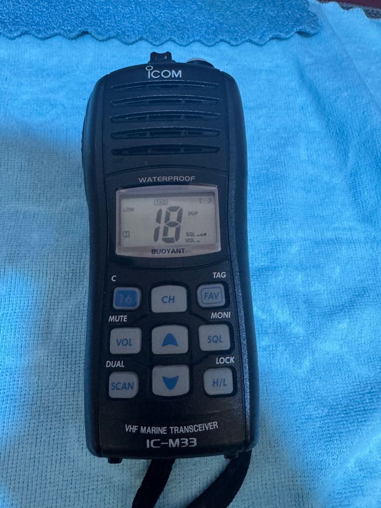 Statie Radio Icom Ic-m33 Marime 5W