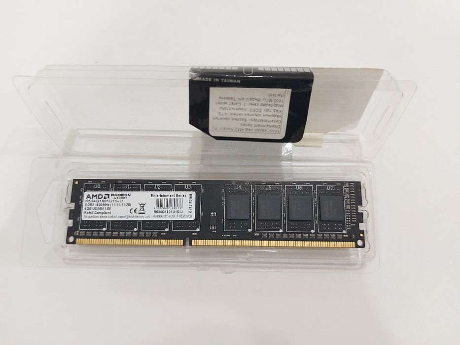 Оперативная память AMD Radeon R5 Entertainment Series 4 ГБ